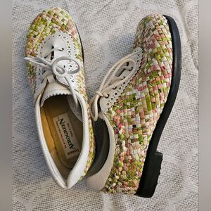 Aerogreen Summer Women’s Golf Shoes Size 7 Leather Green Woven Designed EUC